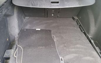 VOLKSWAGEN GOLF 2.0 TDI R-Line Estate 5dr Diesel DSG Euro 6 (s/s) (150 ps)