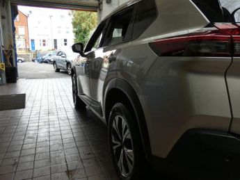 NISSAN X-TRAIL 1.5 DIG-T MHEV N-Connecta SUV 5dr Petrol Hybrid XTRON Euro 6 (s/