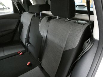 NISSAN X-TRAIL 1.5 DIG-T MHEV N-Connecta SUV 5dr Petrol Hybrid XTRON Euro 6 (s/