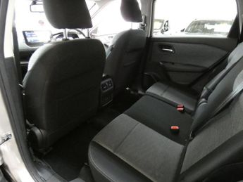 NISSAN X-TRAIL 1.5 DIG-T MHEV N-Connecta SUV 5dr Petrol Hybrid XTRON Euro 6 (s/