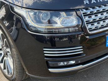LAND ROVER RANGE ROVER 4.4 SD V8 Autobiography SUV 5dr Diesel Auto 4WD Euro 5 (339 ps)