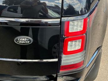 LAND ROVER RANGE ROVER 4.4 SD V8 Autobiography SUV 5dr Diesel Auto 4WD Euro 5 (339 ps)