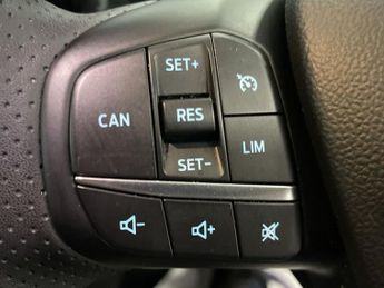 FORD FOCUS 1.0T EcoBoost ST-Line Estate 5dr Petrol Manual Euro 6 (s/s) (125