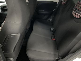 CITROEN C1 1.0 VTi Flair Hatchback 5dr Petrol Manual Euro 6 (s/s) (72 ps) -