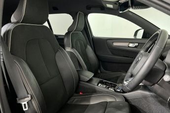VOLVO XC40 2.0 B4 MHEV R-Design SUV 5dr Petrol Hybrid DCT Auto AWD Euro 6 (