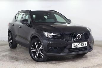 Volvo XC40 2.0 B3 MHEV Plus Dark DCT Auto Euro 6 (s/s) 5dr