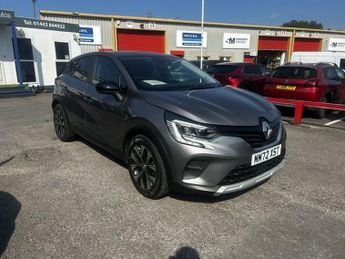RENAULT CAPTUR 1.6 E-TECH evolution SUV 5dr Petrol Hybrid Auto Euro 6 (s/s) (14