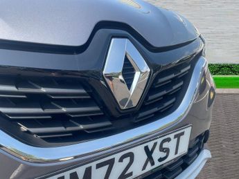 RENAULT CAPTUR 1.6 E-TECH evolution SUV 5dr Petrol Hybrid Auto Euro 6 (s/s) (14