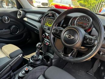 MINI HATCH 1.5 Cooper D Hatchback 5dr Diesel Auto Euro 6 (s/s) (116 ps)
