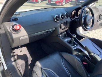 AUDI TT 2.0 TFSI Sport Coupe 3dr Petrol Manual Euro 5 (s/s) (211 ps)
