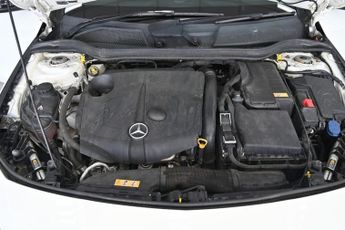MERCEDES-BENZ CLA 2.1 CLA220 CDI AMG Sport Shooting Brake 5dr Diesel 7G-DCT Euro 6
