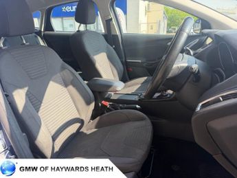 FORD FOCUS 1.6 Titanium Hatchback 5dr Petrol Powershift Euro 6 (125 ps)