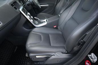VOLVO S60 2.0 D3 SE Nav Saloon 4dr Diesel Auto Euro 6 (s/s) (150 ps)