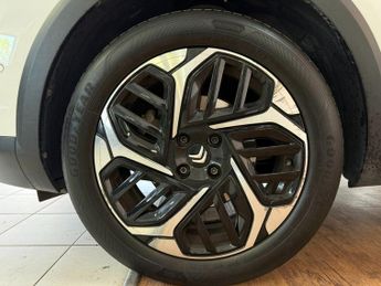 CITROEN C4 1.2 PureTech MAX Hatchback 5dr Petrol EAT8 Euro 6 (s/s) (130 ps)