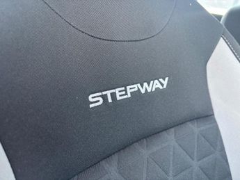 DACIA SANDERO STEPWAY 0.9 TCe Laureate Hatchback 5dr Petrol Manual Euro 6 (s/s) (90 ps