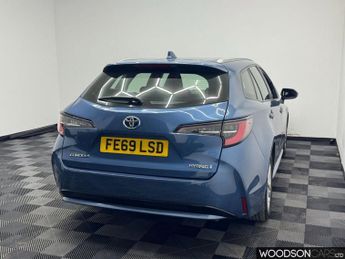 TOYOTA COROLLA 1.8 VVT-h Icon Touring Sports 5dr Petrol Hybrid CVT Euro 6 (s/s)
