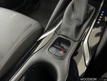 TOYOTA COROLLA 1.8 VVT-h Icon Touring Sports 5dr Petrol Hybrid CVT Euro 6 (s/s)