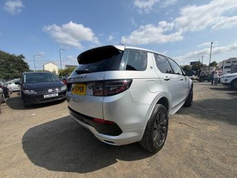 LAND ROVER DISCOVERY SPORT 2.0 D180 MHEV R-Dynamic SE SUV 5dr Diesel Auto 4WD Euro 6 (s/s) 
