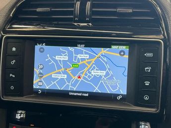 JAGUAR F-PACE 2.0 D180 Prestige SUV 5dr Diesel Auto Euro 6 (s/s) (180 ps)