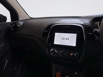 RENAULT CAPTUR 1.3 TCe ENERGY Iconic SUV 5dr Petrol EDC Euro 6 (s/s) (150 ps)