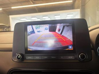 HYUNDAI KONA 1.6 h-GDi SE Connect SUV 5dr Petrol Hybrid DCT Euro 6 (s/s) (141