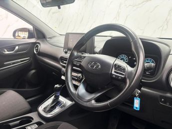 HYUNDAI KONA 1.6 h-GDi SE Connect SUV 5dr Petrol Hybrid DCT Euro 6 (s/s) (141