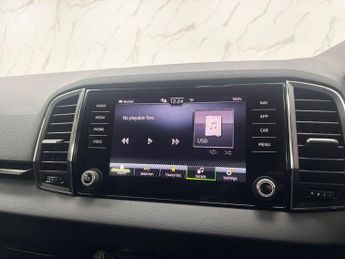 SKODA KAROQ 1.5 TSI ACT SE L SUV 5dr Petrol DSG Euro 6 (s/s) (150 ps)