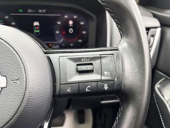 NISSAN QASHQAI 1.5 h e-POWER N-Connecta SUV 5dr Petrol Hybrid Auto Euro 6 (s/s)