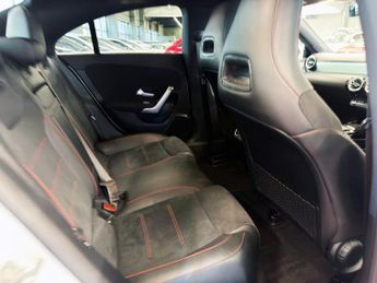 MERCEDES-BENZ CLA 1.3 CLA250e 15.6kWh AMG Line (Premium) Coupe 4dr Petrol Plug-in 