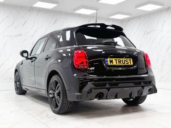 MINI HATCH 1.5 Cooper Sport Hatchback 5dr Petrol Steptronic Euro 6 (s/s) (1