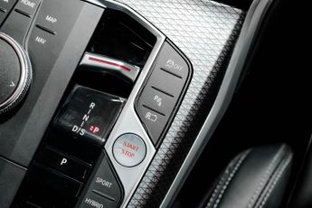 BMW 3 SERIES 2.0 330e 12kWh M Sport Saloon 4dr Petrol Plug-in Hybrid Auto xDr