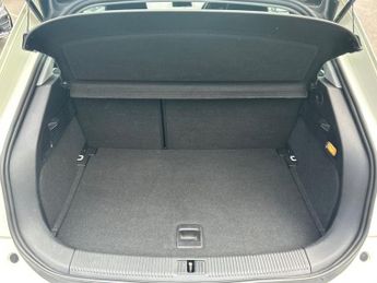 AUDI A1 1.6 TDI Sport Hatchback 3dr Diesel Manual Euro 5 (s/s) (105 ps)