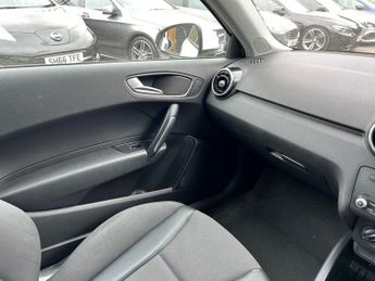 AUDI A1 1.6 TDI Sport Hatchback 3dr Diesel Manual Euro 5 (s/s) (105 ps)