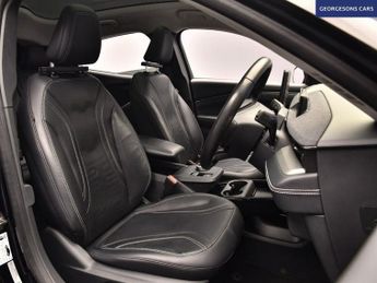 FORD MUSTANG MACH-E Standard Range 70kWh SUV 5dr Electric Automatic (269 ps)