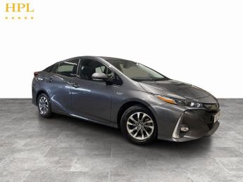 Toyota Prius 1.8 VVT 8.8kWh Business Edition Plus Hatchback 5dr Petrol Plug-i