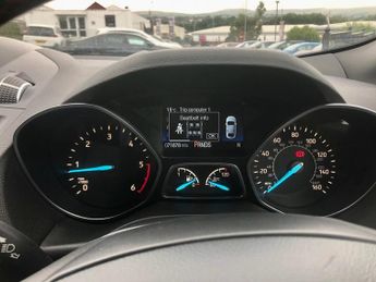 FORD KUGA 1.5 TDCi ST-Line SUV 5dr Diesel Powershift Euro 6 (s/s) (120 ps)