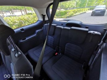 FORD GALAXY 2.0 TDCi Zetec MPV 5dr Diesel Powershift Euro 6 (s/s) (150 ps)