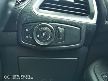 FORD GALAXY 2.0 TDCi Zetec MPV 5dr Diesel Powershift Euro 6 (s/s) (150 ps)