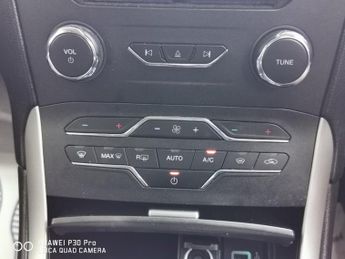 FORD GALAXY 2.0 TDCi Zetec MPV 5dr Diesel Powershift Euro 6 (s/s) (150 ps)