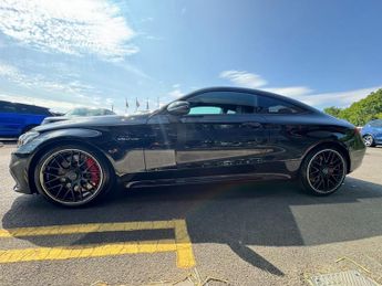 MERCEDES-BENZ C CLASS 4.0 C63 V8 BiTurbo AMG S Coupe 2dr Petrol SpdS MCT Euro 6 (s/s) 