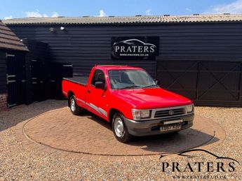 Toyota Hi Lux 2.4D Pickup 2dr Diesel Manual 4x2 (74 bhp)