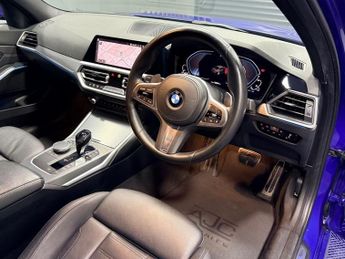 BMW 3 SERIES 2.0 330e 12kWh M Sport Saloon 4dr Petrol Plug-in Hybrid Auto Eur
