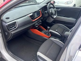 KIA STONIC 1.0 T-GDi First Edition SUV 5dr Petrol Manual Euro 6 (s/s) (118 
