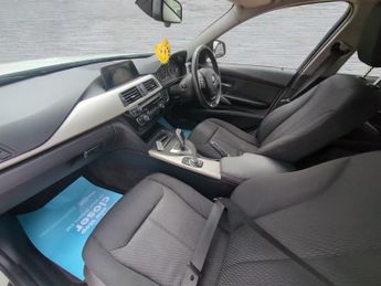 BMW 3 SERIES 2.0 320i SE Saloon 4dr Petrol Auto Euro 6 (s/s) (184 ps)