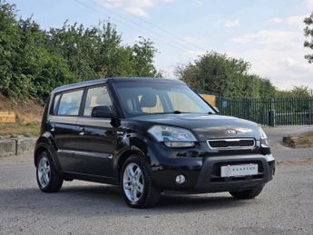 KIA SOUL 1.6 CRDi 2 SUV 5dr Diesel Auto Euro 4 (126 bhp)