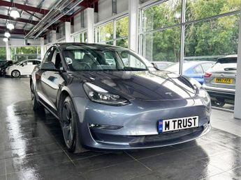 TESLA Model 3 (Dual Motor) Long Range Saloon 4dr Electric Auto 4WDE (346 ps) 1