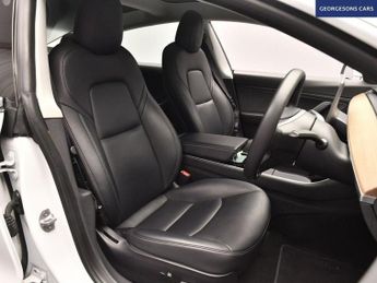 TESLA Model 3 (Dual Motor) Long Range Saloon 4dr Electric Auto 4WDE (346 ps)