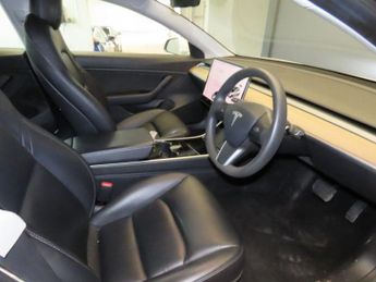 TESLA Model 3 (Dual Motor) Long Range Saloon 4dr Electric Auto 4WDE (346 ps)