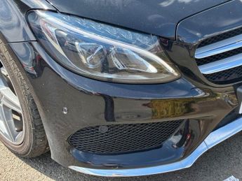 MERCEDES-BENZ C CLASS 2.1 C300dh AMG Line (Premium) Saloon 4dr Diesel Hybrid G-Tronic+