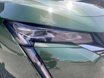 PEUGEOT 308 1.6 12.4kWh GT Premium Hatchback 5dr Petrol Plug-in Hybrid e-EAT